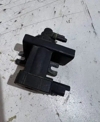 Citroen C5 Turbo solenoid valve