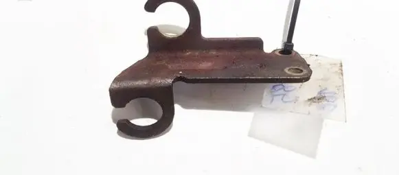 Chrysler Sebring (JS) Engine mounting bracket