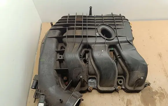 Dodge Durango III Intake manifold 05184693AE 05149174AB