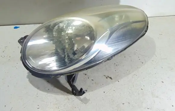 Nissan Micra Headlight/headlamp 26060BG10B