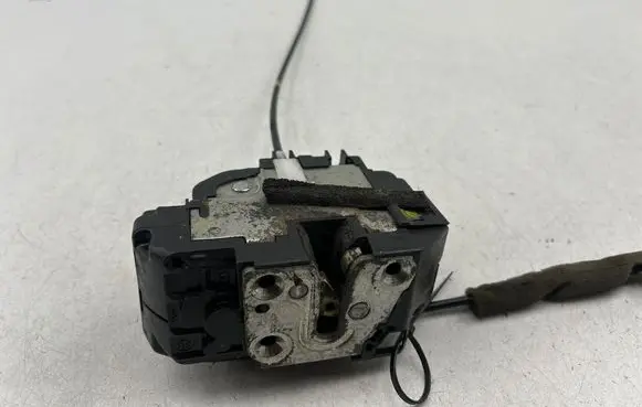 Front door lock