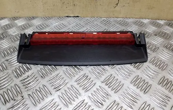 Audi A4 S4 B8 8K Third/center stoplight 8K5945097