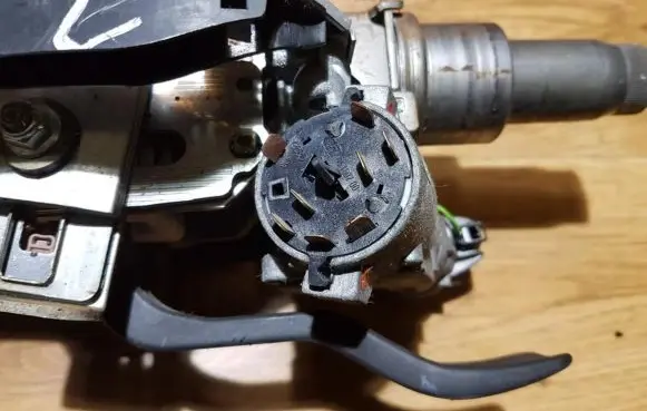 Seat Ibiza III (6L) Ignition lock contact 