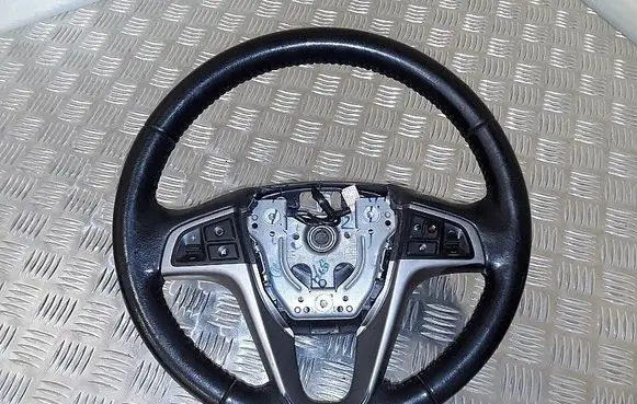 Hyundai i20 (PB PBT) Steering wheel 561101J770
