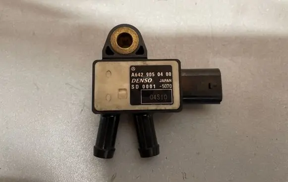 Mercedes-Benz C W205 Air pressure sensor A6429050400