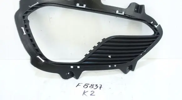 Hyundai Santa Fe Tow hook cap/cover 