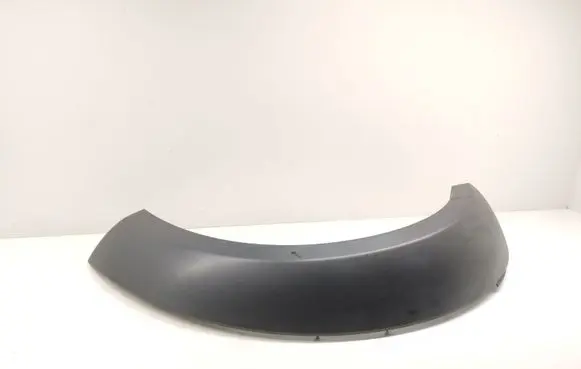 Dodge Nitro Front arch trim 
