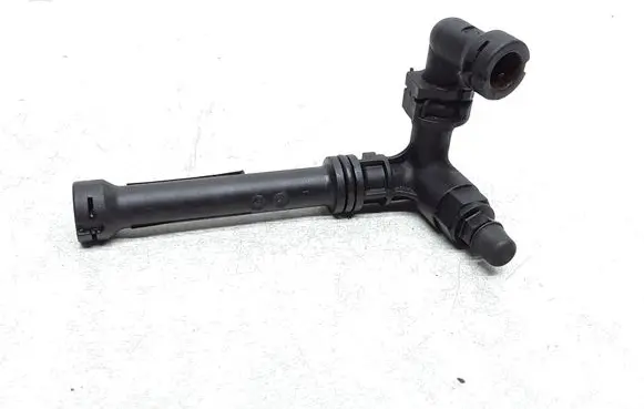 Volvo XC90 Clutch pipe/line P30787652