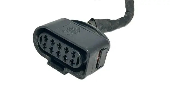 Volkswagen PASSAT B8 Other relay 1J0973735 35171