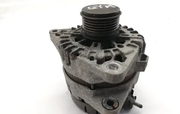 Hyundai i40 Generator/alternator 373002A800