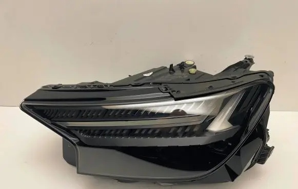 Audi Q4 Sportback e-tron Headlight/headlamp 89A941035D L474958