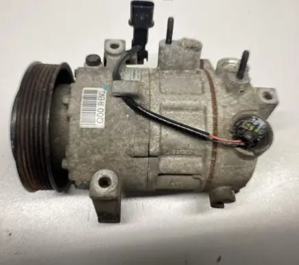 Hyundai Tucson LM Air conditioning (A/C) compressor (pump) F500NFFEA02