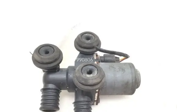 BMW 3 E46 Coolant heater control valve 8369805