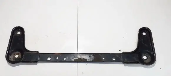 Nissan Micra Engine mounting bracket