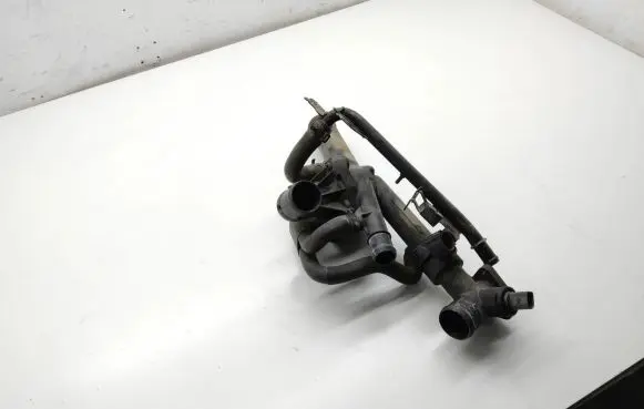 Porsche Cayenne (92A) Engine coolant pipe/hose 03H121121C 03H121121D