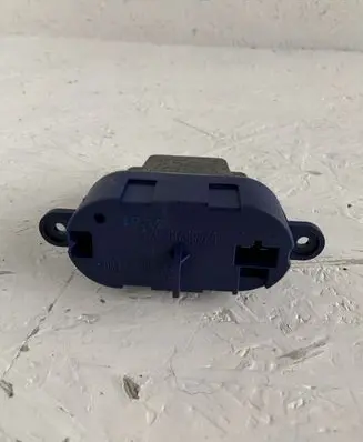 Renault Laguna II Heater blower fan relay 52485218