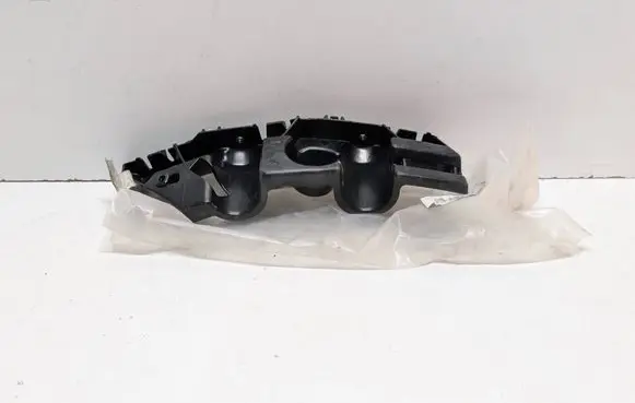 Renault Arkana Front bumper mounting bracket 6028932P