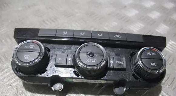 Skoda Octavia Mk3 (5E) Interior fan control switch 5E0907044K