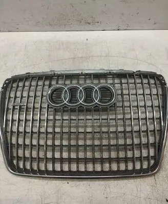 Audi A6 S6 C6 4F Front bumper upper radiator grill 4F0853651