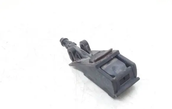 Volkswagen Polo IV 9N3 Windshield washer spray nozzle 6E0955985B