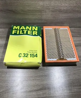 Volkswagen Sharan Air filter C32154 MANNFILTER