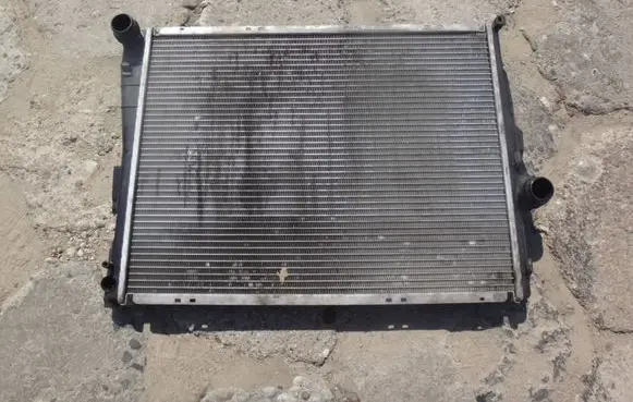 BMW 3 E46 Coolant radiator