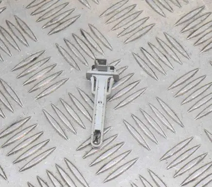 Tesla Model 3 Oil temperature sensor 118615716 T27987C