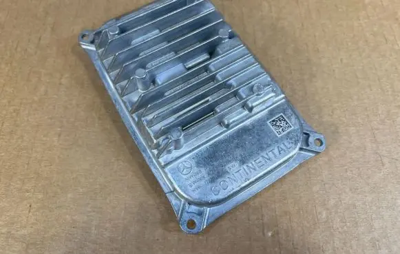 Mercedes-Benz GLC X253 C253 LED ballast control module A2479004004