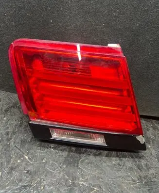 BMW 7 F01 F02 F03 F04 Tailgate rear/tail lights 7182205 HF01T2
