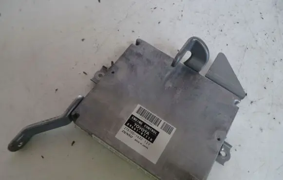 Toyota Prius (XW20) Engine control unit/module 8966147110