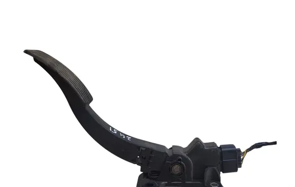 Citroen C-Crosser Accelerator throttle pedal MN101544