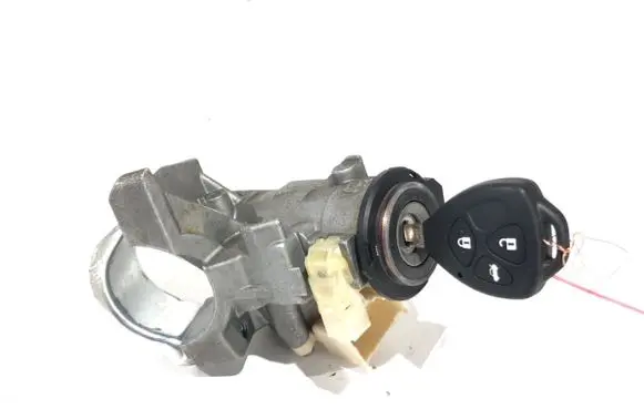 Toyota Avensis T270 Ignition lock 45020-0203