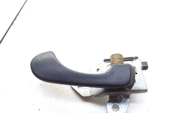 Mitsubishi Carisma Rear door interior handle MR138450