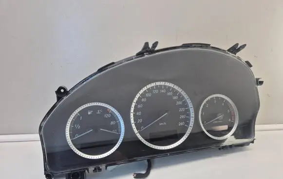 Mercedes-Benz C W204 Speedometer (instrument cluster) A2049003402 A2C53372264 A2044402211