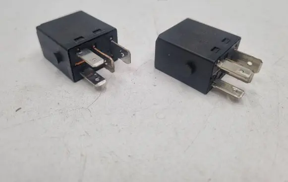 Mercedes-Benz E W212 Other relay A0025421119 0025421119 VFM11F41Z19