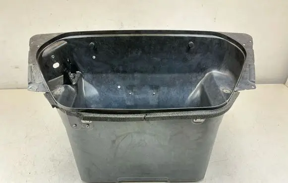 Chevrolet Corvette C8 Glove box in trunk 85134132