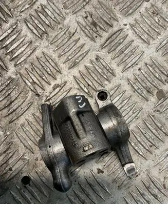 Jeep Cherokee XJ Camshaft holder 