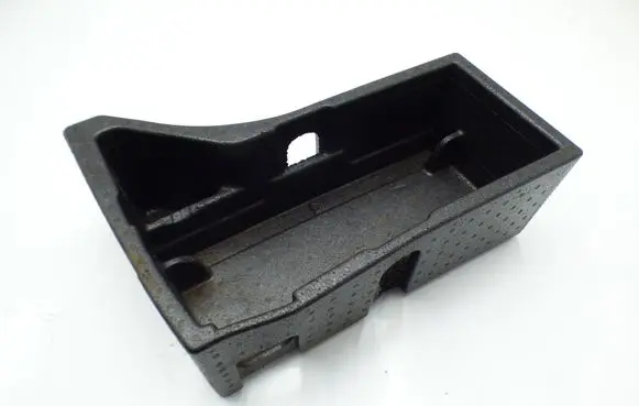 Skoda Yeti (5L) Tool box 5L6858857D