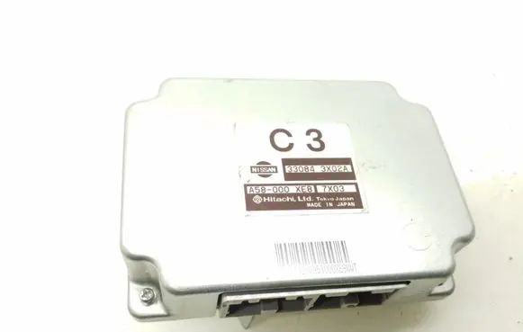 Nissan Pathfinder R51 Other control units/modules 330843X02A