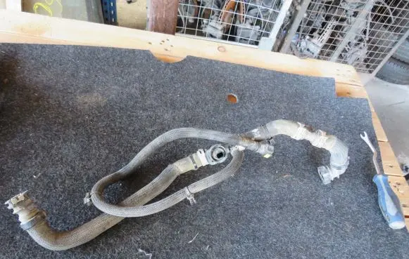 Renault Kadjar Engine coolant pipe/hose 21576HV80A