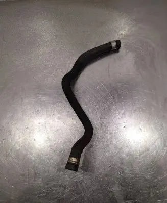 Peugeot 5008 Engine coolant pipe/hose