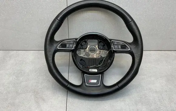 Audi Q3 8U Steering wheel 8U0419091R