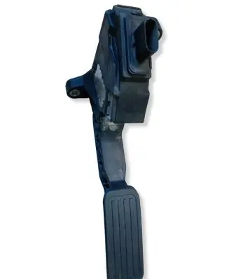 Toyota iQ Clutch pedal 781100W020 NE70356