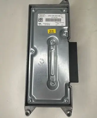 Audi A5 8T 8F Sound amplifier 8T0035223AB 720300400201 8T0035223