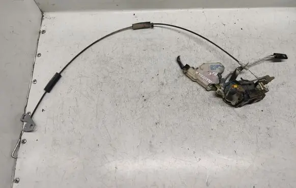 Ford Maverick Tailgate/trunk/boot lock/catch/latch 8055301U60