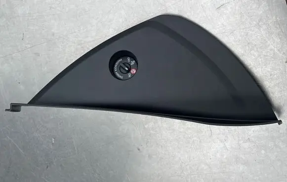 Renault Zoe Panel trim 689208654R 191127084946 681991570R
