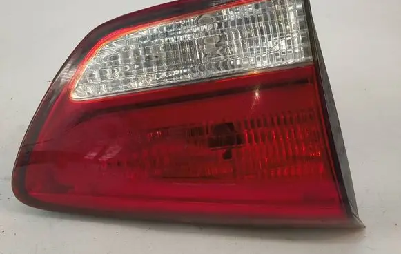 KIA Carens III Tailgate rear/tail lights 92403A4010