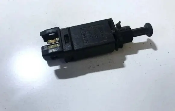 Volkswagen Transporter - Caravelle T4 Brake pedal sensor switch 191945515