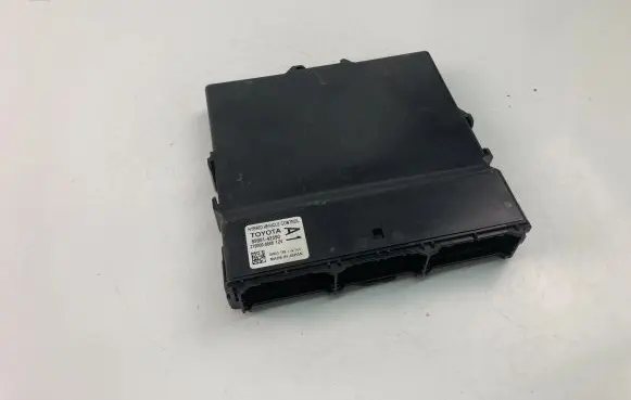 Toyota RAV 4 (XA50) Other control units/modules 8998142590