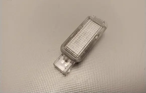 Audi A4 S4 B5 8D Rear door interior light 1N0947415A